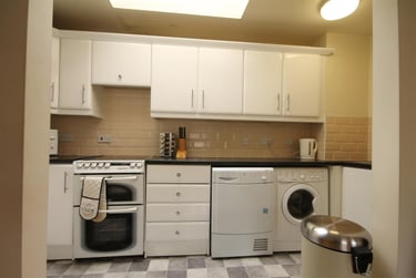 2 bed flat, Clayton Street, Newcastle Upon Tyne, Newcastle, NE15PZ - Image 2
